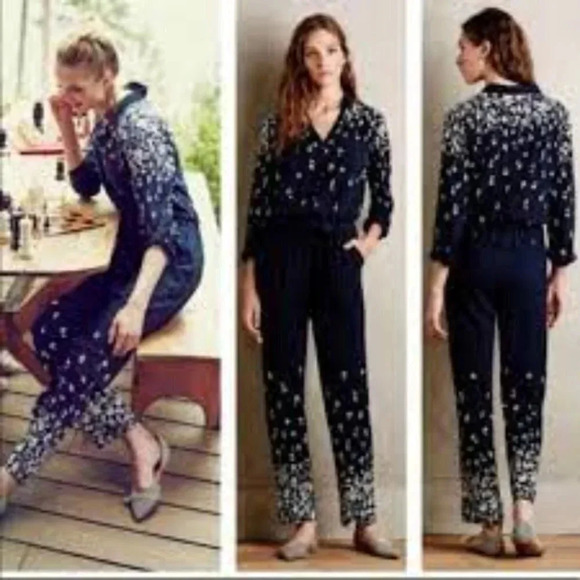 𝅺anthro Lilka Lakeshore Jumpsuit Navy Blue  Floral M - Picture 1 of 13